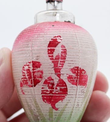 Vintage Chinese Lantern Motif Hand Painted Milk Glass Christmas Light Bulb - Thumbnail 5