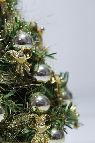 Vintage Artisan Fully Decorated Miniature Dollhouse Christmas Tree on Wood Stand - Thumbnail 7