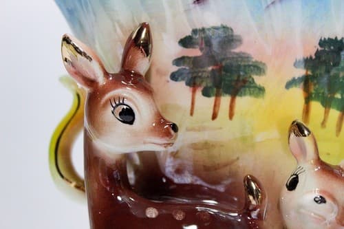 Vintage DEE BEE CO. Imports Hand Painted Japan Ceramic Fawn Deer Motif Vase - Thumbnail 2