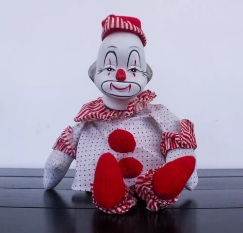 Vintage RARE Mantle Porcelain Musical Clown in Working Condition - Thumbnail 2