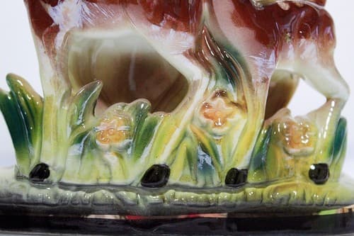 Vintage DEE BEE CO. Imports Hand Painted Japan Ceramic Fawn Deer Motif Vase - Thumbnail 4