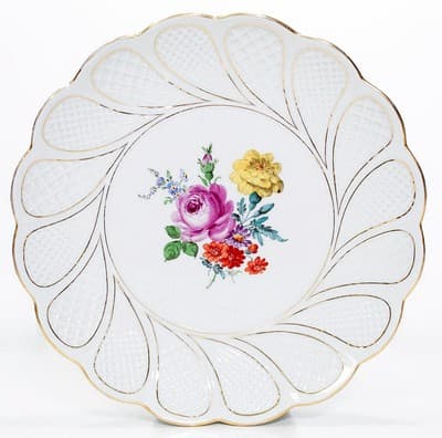 MEISSEN Germany Hand Painted Multicolor Floral Ceremonial Porcelain Plate - Image 1