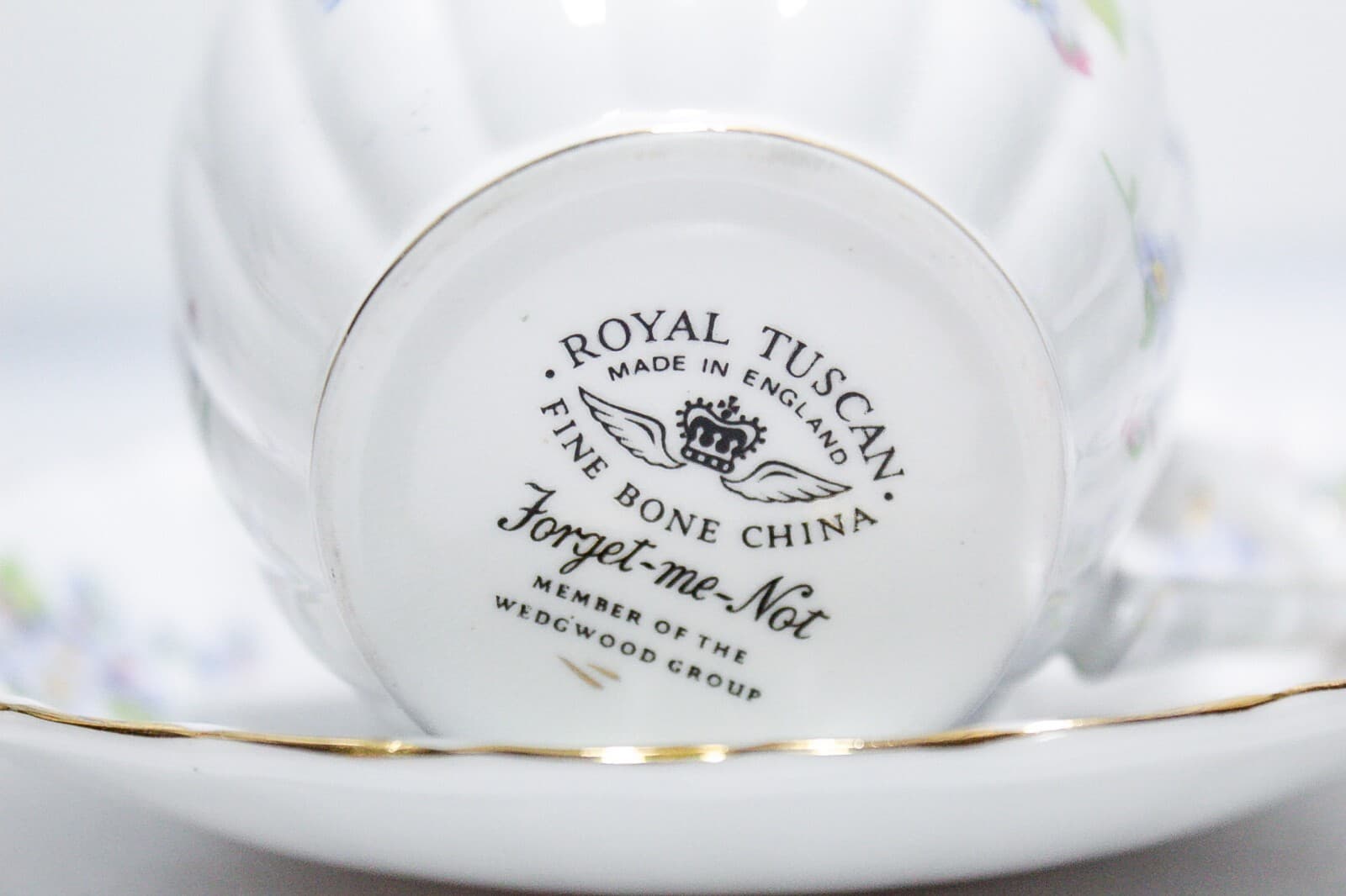ROYAL TUSCAN Wedgwood "Forget Me Not" Fine Bone China Floral Cup & Saucer - Thumbnail 3