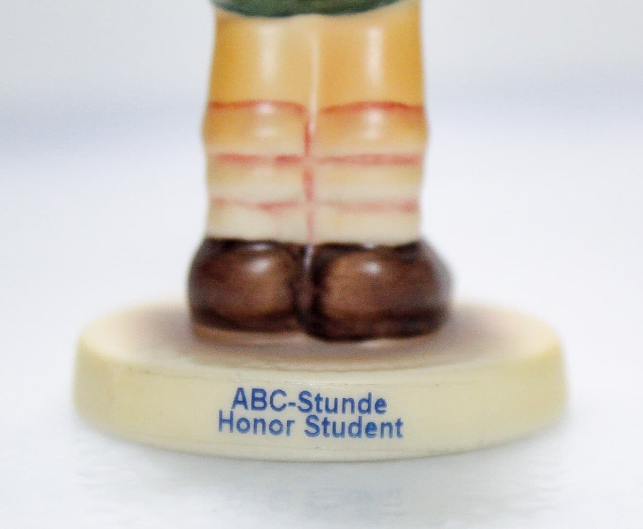 GOEBEL HUMMEL W. Germany "Honor Student" Hand Painted Porcelain Figurine TMK8 - Thumbnail 3