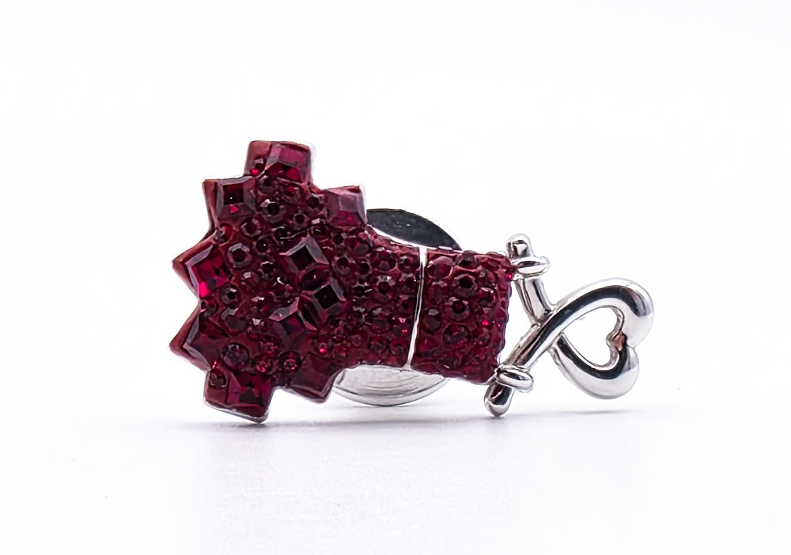 Swarovski Crystal Heart Truth Red Dress Tack Pin Heart Health Awareness - Thumbnail 3