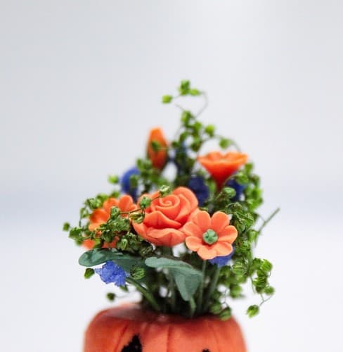 RARE Vintage Dollhouse Miniature Handmade Halloween Pumpkin Floral Decoration - Thumbnail 2