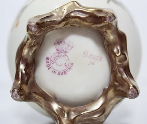 CARLSBAD Austria Hand Decorated Floral Footed Porcelain Ruffled Vase RARE - Thumbnail 6