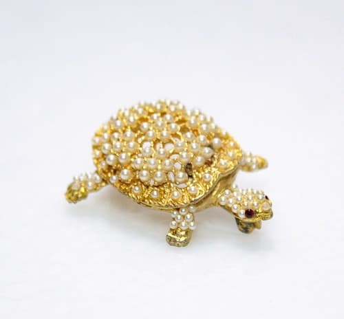 Vintage Gold Tone Faux Seed Pearl Turtle Animal Pin Brooch - Thumbnail 2