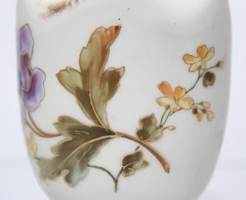 CARLSBAD Austria Hand Decorated Floral Footed Porcelain Ruffled Vase RARE - Thumbnail 3