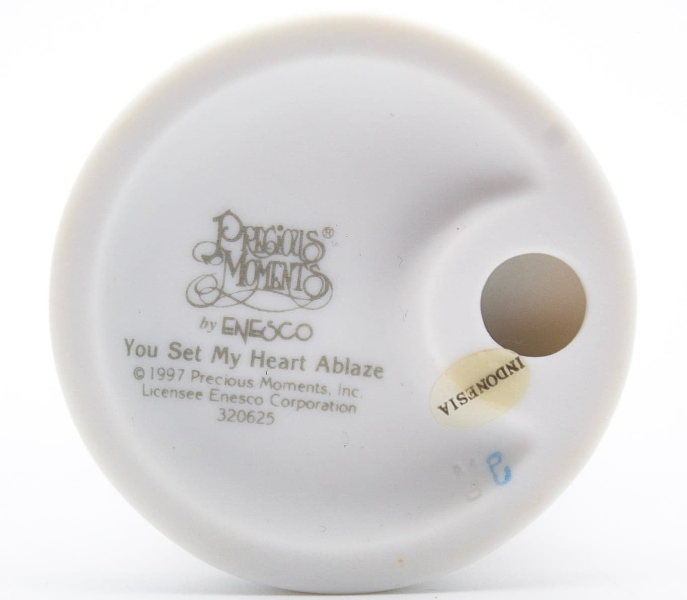 Precious Moments You Set My Heart Ablaze Enesco Porcelain Figurine 1997 - Thumbnail 5