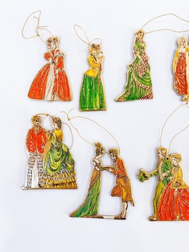 Vintage 1979 Merrimack Set of 12 Victorian Style Die Cut Christmas Ornaments - Thumbnail 2