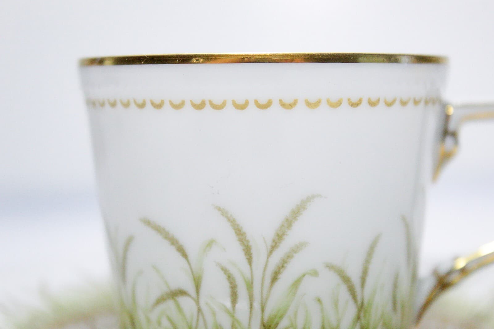 KAISER Made In W. Germany Hand Painted Leaf Design Porcelain Cup & Saucer - Thumbnail 2