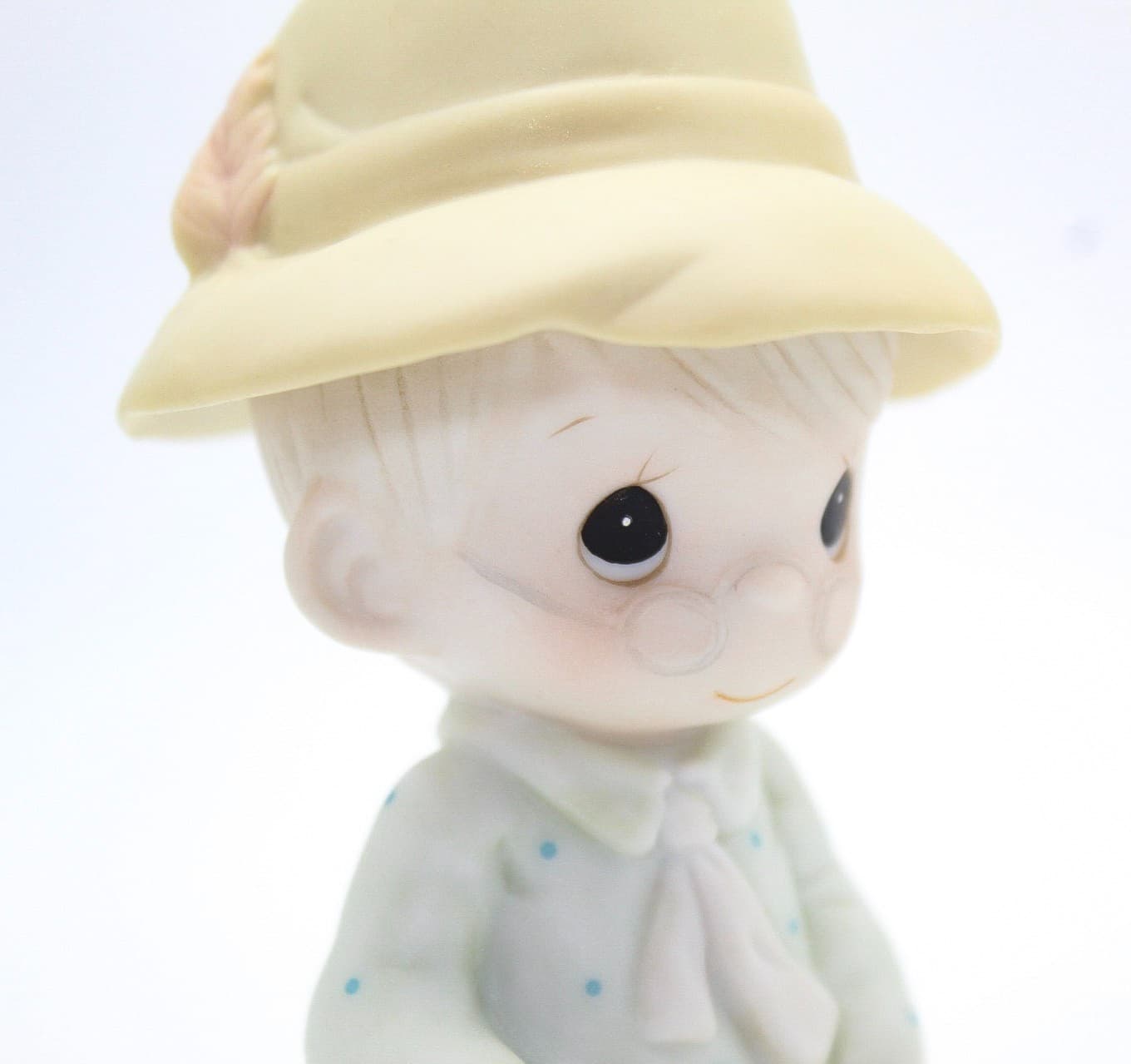 Precious Moments We Need A Good Friend Through The Ruff Times Figurine 1988 - Thumbnail 2
