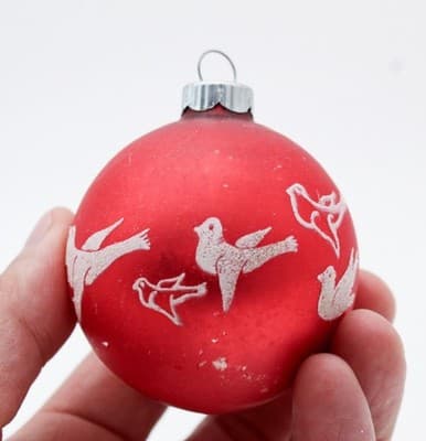 Shiny Brite U.S.A. Matte Red Dove Stencil Glittered Glass Christmas Ornament - Thumbnail 2