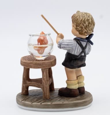 Berta Hummel Goebel My First Catch BH 256 Porcelain Figurine Vintage 2003 - Thumbnail 7