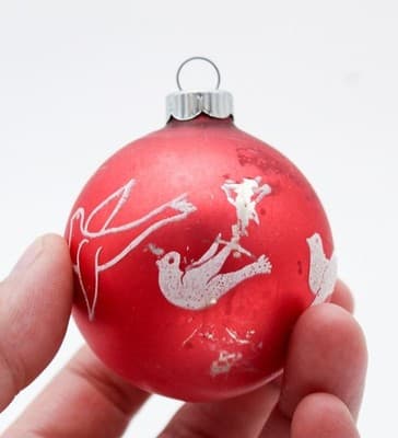 Shiny Brite Matte Red Bird Dove Stencil Glittered Glass Christmas Ornament - Thumbnail 2