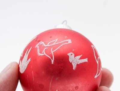 Shiny Brite Matte Red Bird Dove Stencil Glittered Glass Christmas Ornament - Thumbnail 3