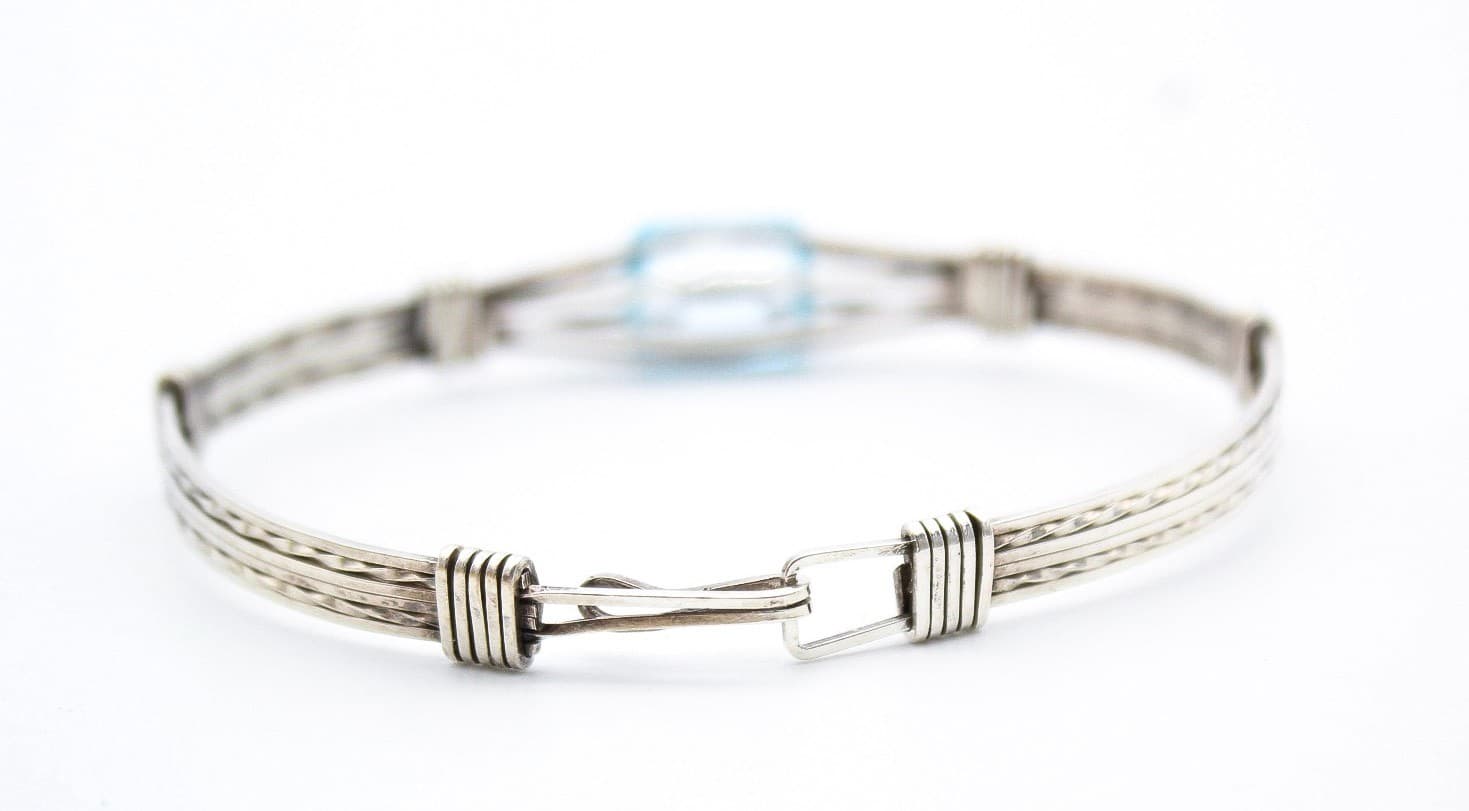 Sterling Silver Sky Blue Topaz Emerald Cut Hand Crafted Toggle Cuff Bracelet - Thumbnail 5