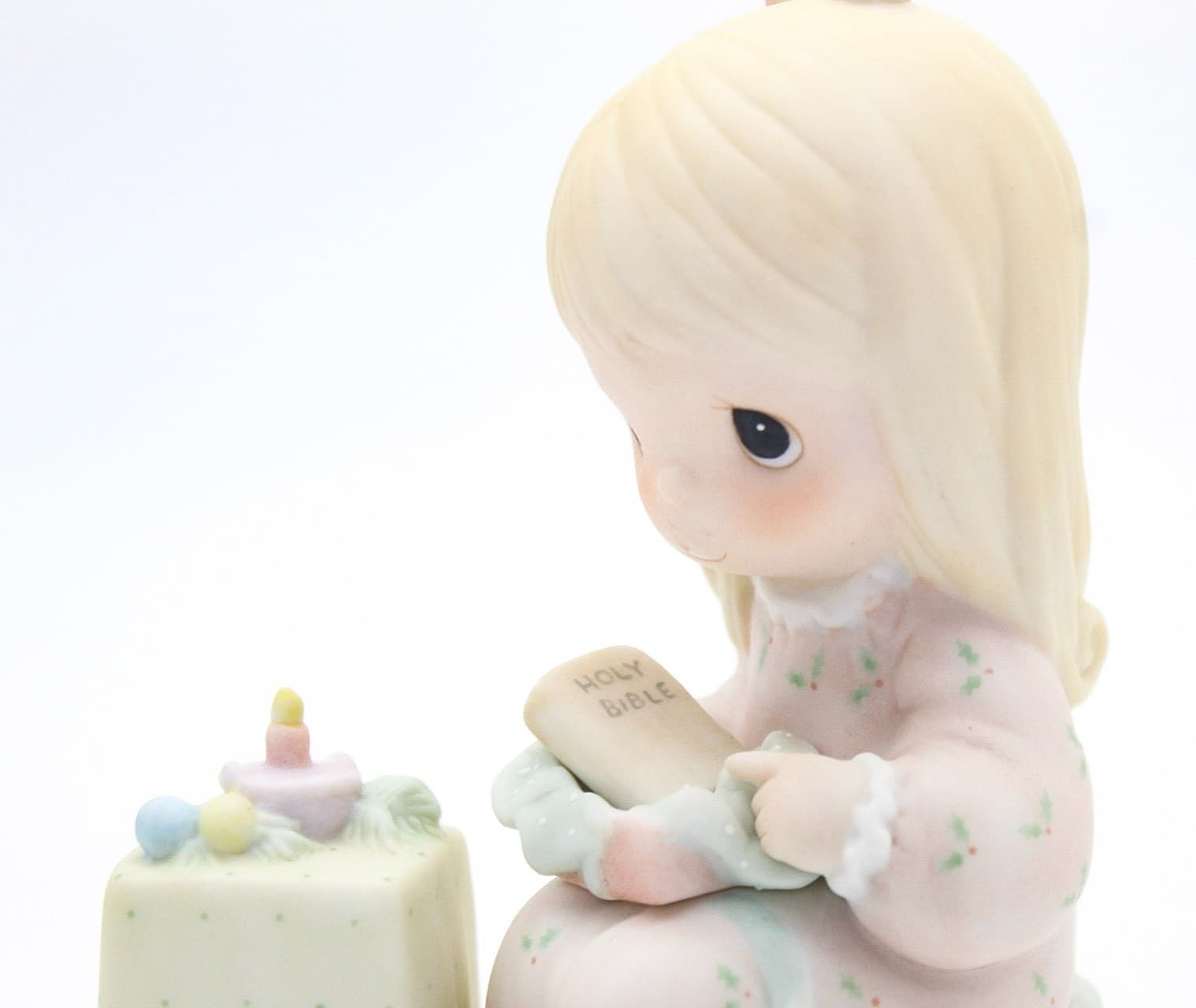 Precious Moments May Your Christmas Be Blessed Enesco Porcelain Figurine 1984 - Thumbnail 2