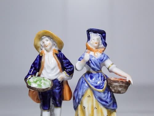 Antique Unterweissbach Dreden Hand Painted Farmers Porcelain Miniature Figurine - Thumbnail 2