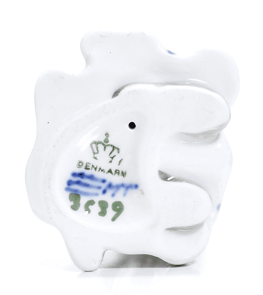 ROYAL COPENHAGEN Denmark Girld With Pot Lids #3677 Porcelain Figurine - Thumbnail 6