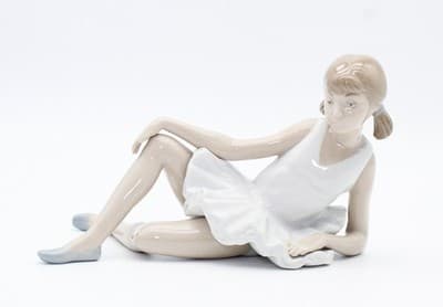 Nao By Lladro Spain Ballerina With Pigtails Porcelain Figurine Vintage In Box - Thumbnail 3