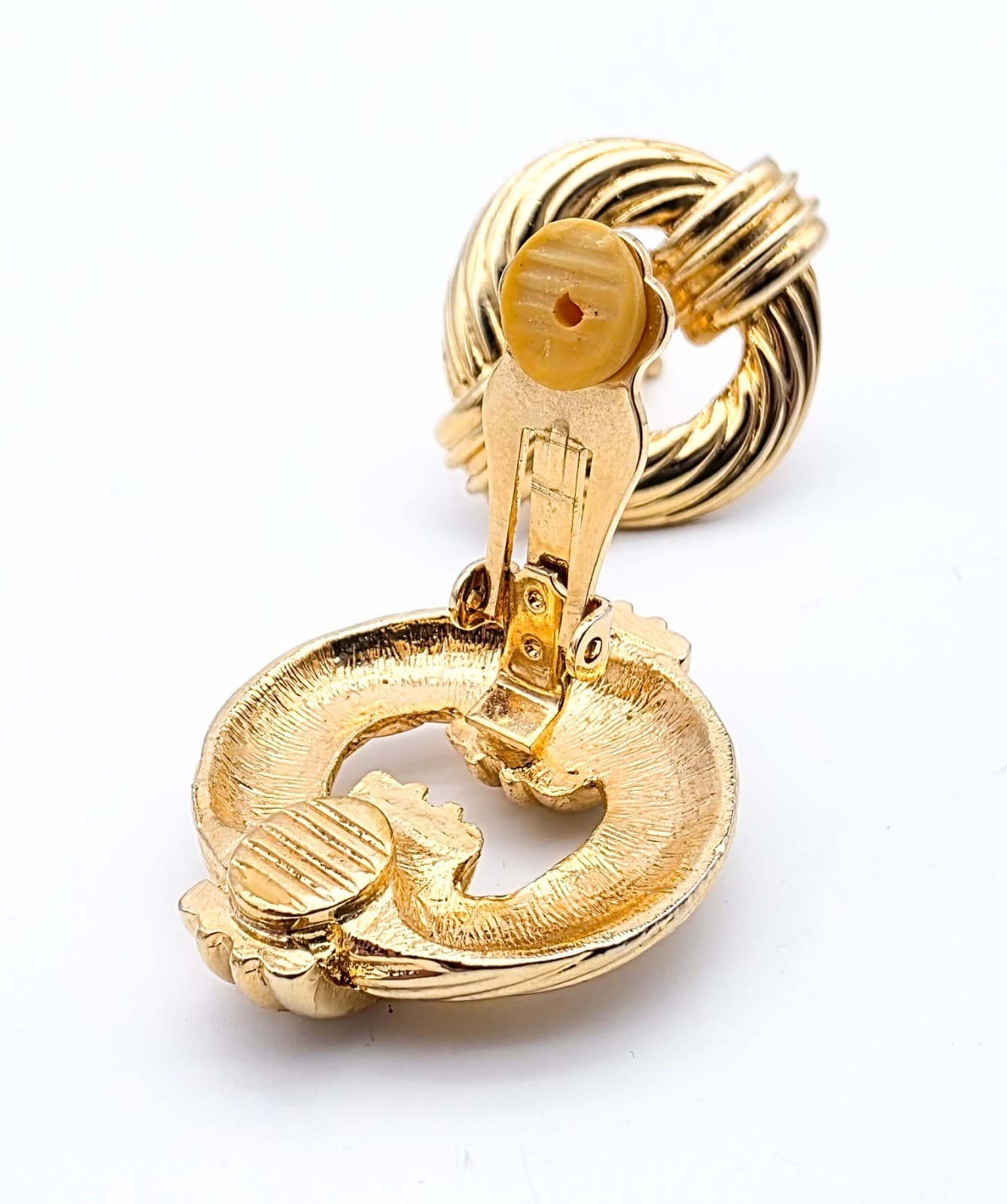 Erwin Pearl Designer Vintage Gold Tone Knot Design Clip-On Earrings - Thumbnail 5