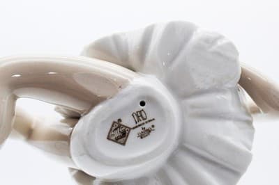 Nao By Lladro Spain Ballerina With Pigtails Porcelain Figurine Vintage In Box - Thumbnail 11