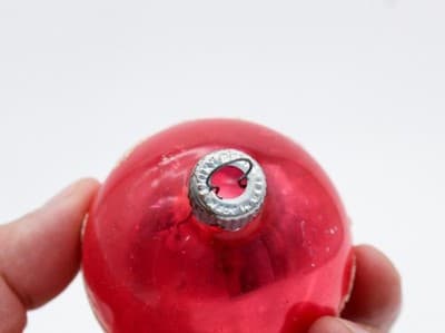 Shiny Brite U.S.A. Vintage Red Dove Stencil Glittered Glass Christmas Ornament - Thumbnail 3
