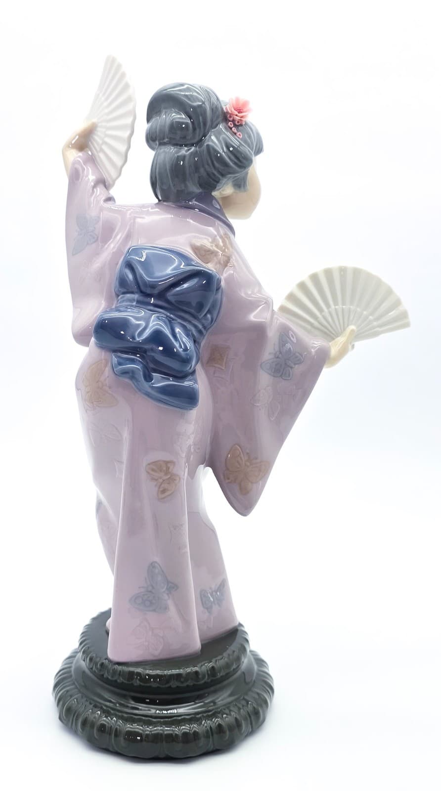 Lladro Madame Butterfly #4991 Spain Glazed Porcelain Figure By Salvador Debon - Thumbnail 4