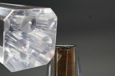 Mid-Century Modern MCM Clear Lucite Geometrical Salt & Pepper Shakers RARE - Thumbnail 5