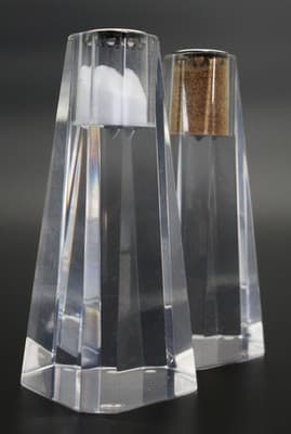 Mid-Century Modern MCM Clear Lucite Geometrical Salt & Pepper Shakers RARE - Thumbnail 6