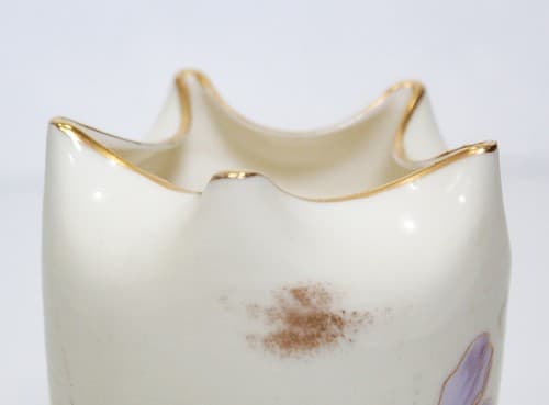 CARLSBAD Austria Hand Decorated Floral Footed Porcelain Ruffled Vase RARE - Thumbnail 5