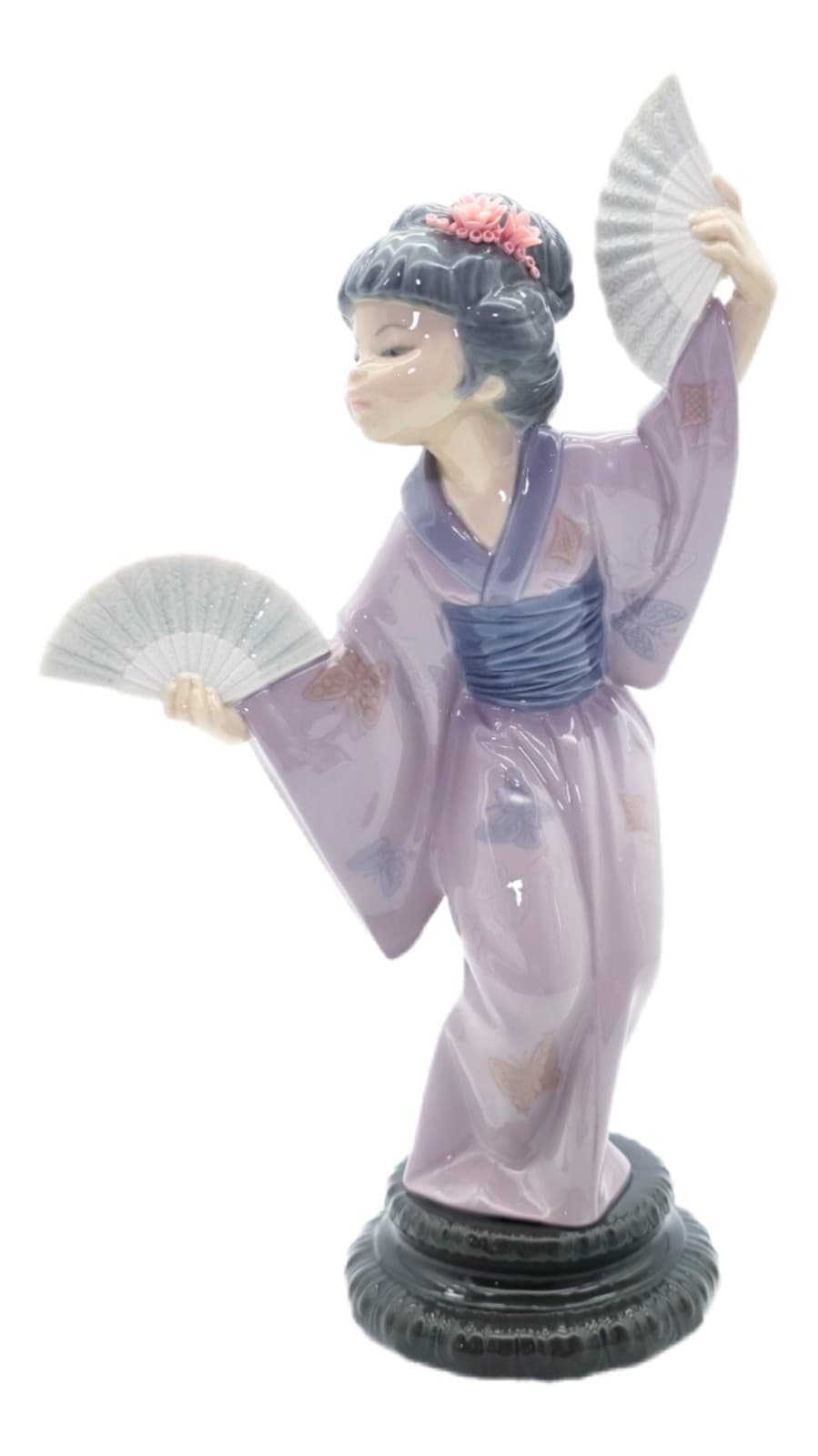 Lladro Madame Butterfly #4991 Spain Glazed Porcelain Figure By Salvador Debon - Image 1