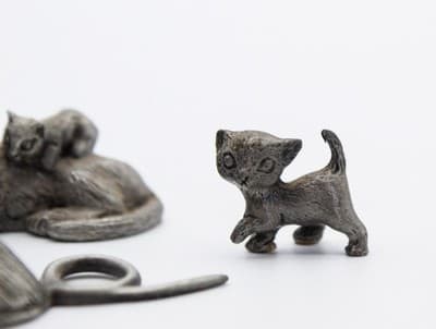 Vintage Assorted Pewter Cat Mouse & Squirrel Miniature Figurines - Thumbnail 6