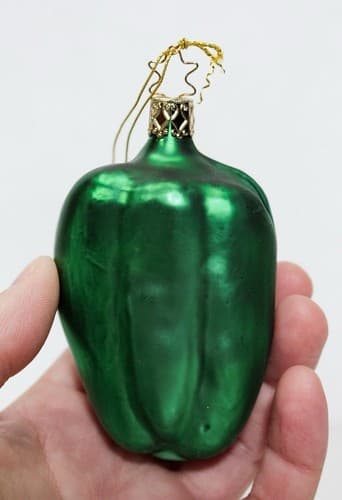 INGE-GLAS GERMANY Green Bell Pepper Glass Christmas Ornament - Thumbnail 3