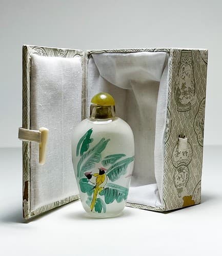 Vintage Antique Chinese Reverse Painted Glass Birds Motif Snuff Bottle in Box - Thumbnail 4