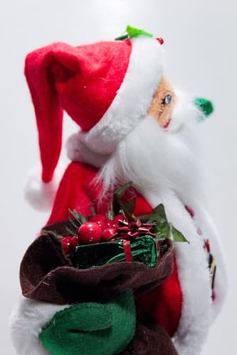 Vtg 2017 ANNALEE Mobilitee WINTER BERRY SANTA Christmas Artisan Doll 15" w/Tag - Thumbnail 6
