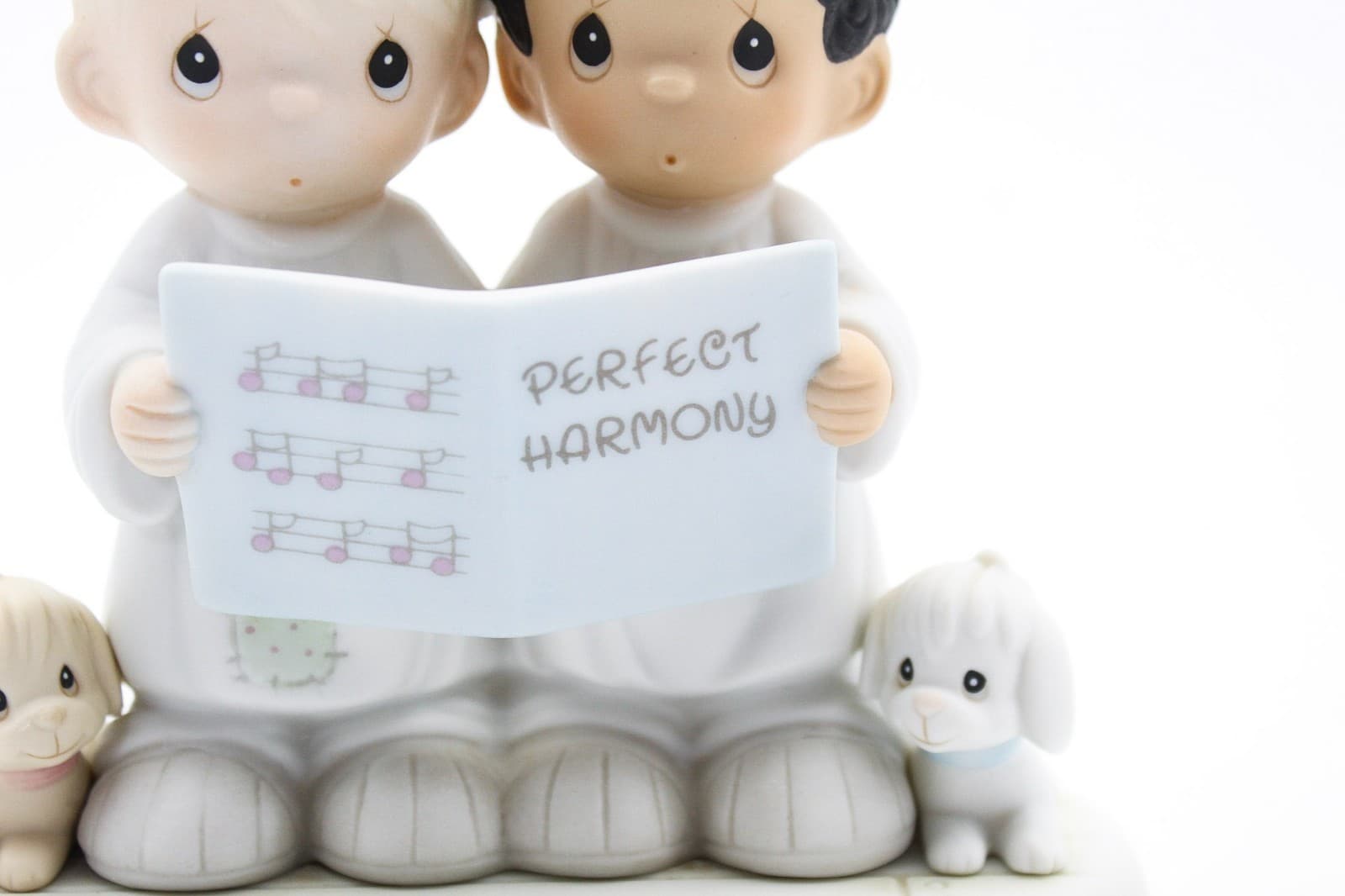 Precious Moments Perfect Harmony Enesco Porcelain Figurine 1994 - Thumbnail 2
