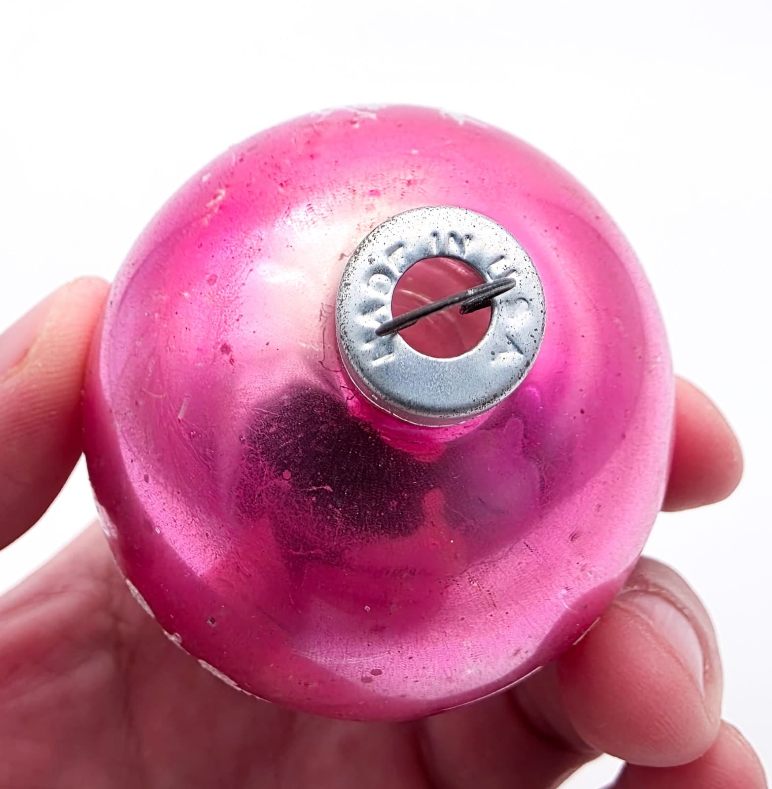 Shiny Brite Vintage 1950's USA Pink Stencil Star Ball Glass Christmas Ornament - Thumbnail 4