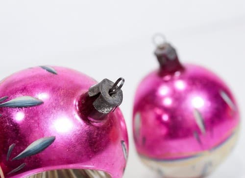 2 Vintage Hand Painted Pink/Silver Indent Reflector Glass Christmas Ornaments - Thumbnail 5