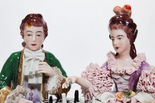 Antique Germany Dresden Couple Playing Chess Group Lace Porcelain Figurine - Thumbnail 3