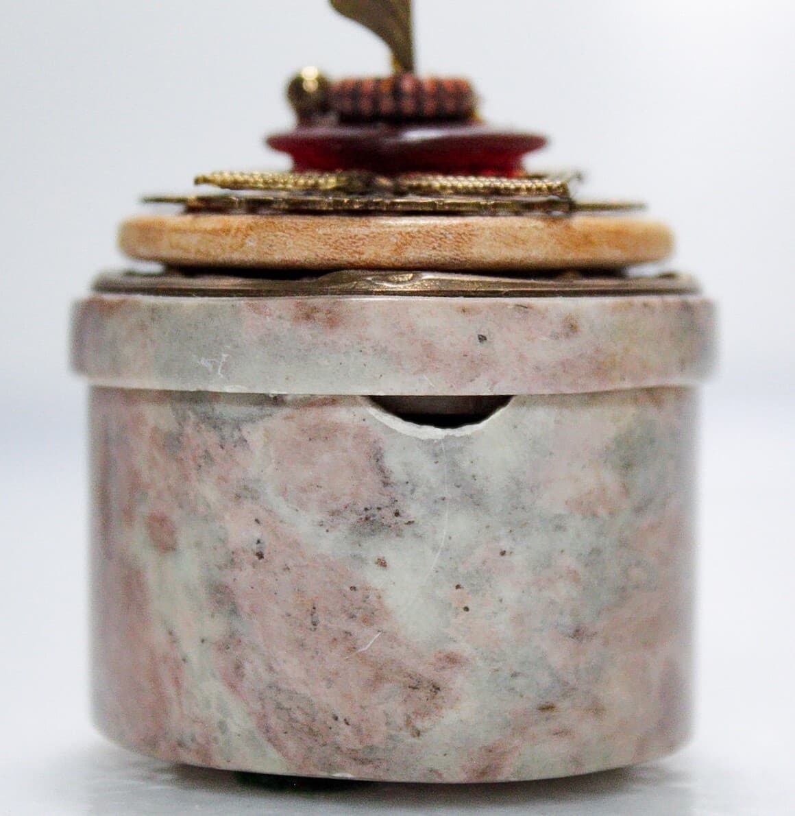 JO MARZ Vintage Soapstone & Carnelian Round Decorative Trinket box - Thumbnail 5