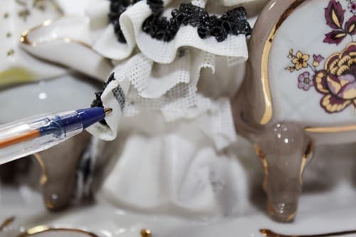 Antique Germany Lace Dresden Couple Playing Chess Porcelain Figurine - Thumbnail 6