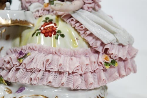Antique Germany Dresden Couple Playing Chess Group Lace Porcelain Figurine - Thumbnail 6