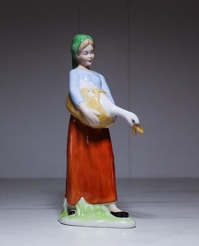 Vintage GEROLD PORZELLAN W. Germany Porcelain Woman Farmer w/ Goose Figure - Thumbnail 2