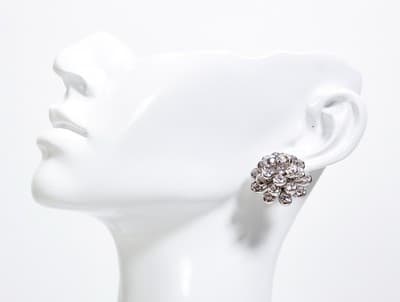 Vintage Silver Tone Stud Circular Clear Rhinestones Flower Motif Earrings - Thumbnail 2