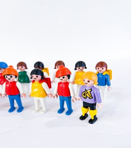 Vintage Geobra Playmobil 1981 People Toy Figures Lot of 16 - Thumbnail 4