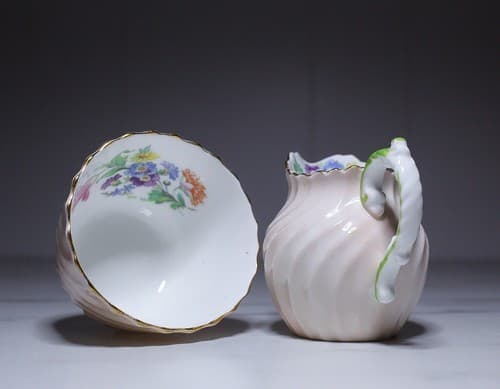 Vintage AYNSLEY England Open Swirl Design Floral Porcelain Sugar Bowl & Creamer - Thumbnail 6