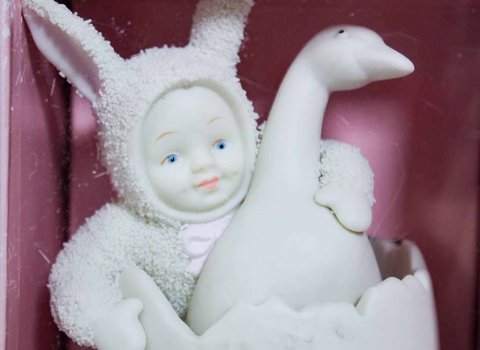 DEPT 56 Springtime Stories Of The Snowbabies Double Yolk Porcelain Figurine NIB - Thumbnail 4